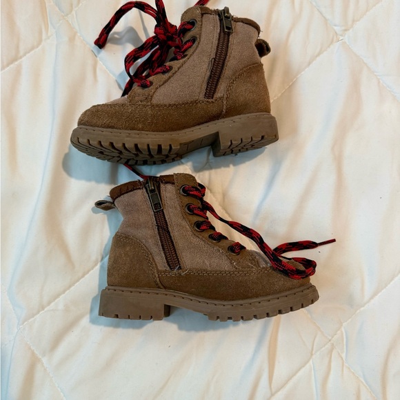 DayFive Tan Kids Boots with Red Laces - Picture 4 of 6